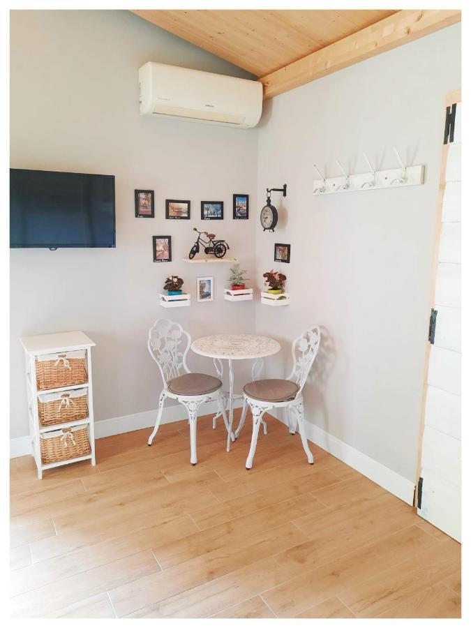 La Casina Bed and Breakfast Trecasali Εξωτερικό φωτογραφία